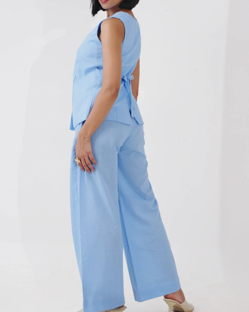 Soho Linen Button-Front Vest & Pant Set - Aureen