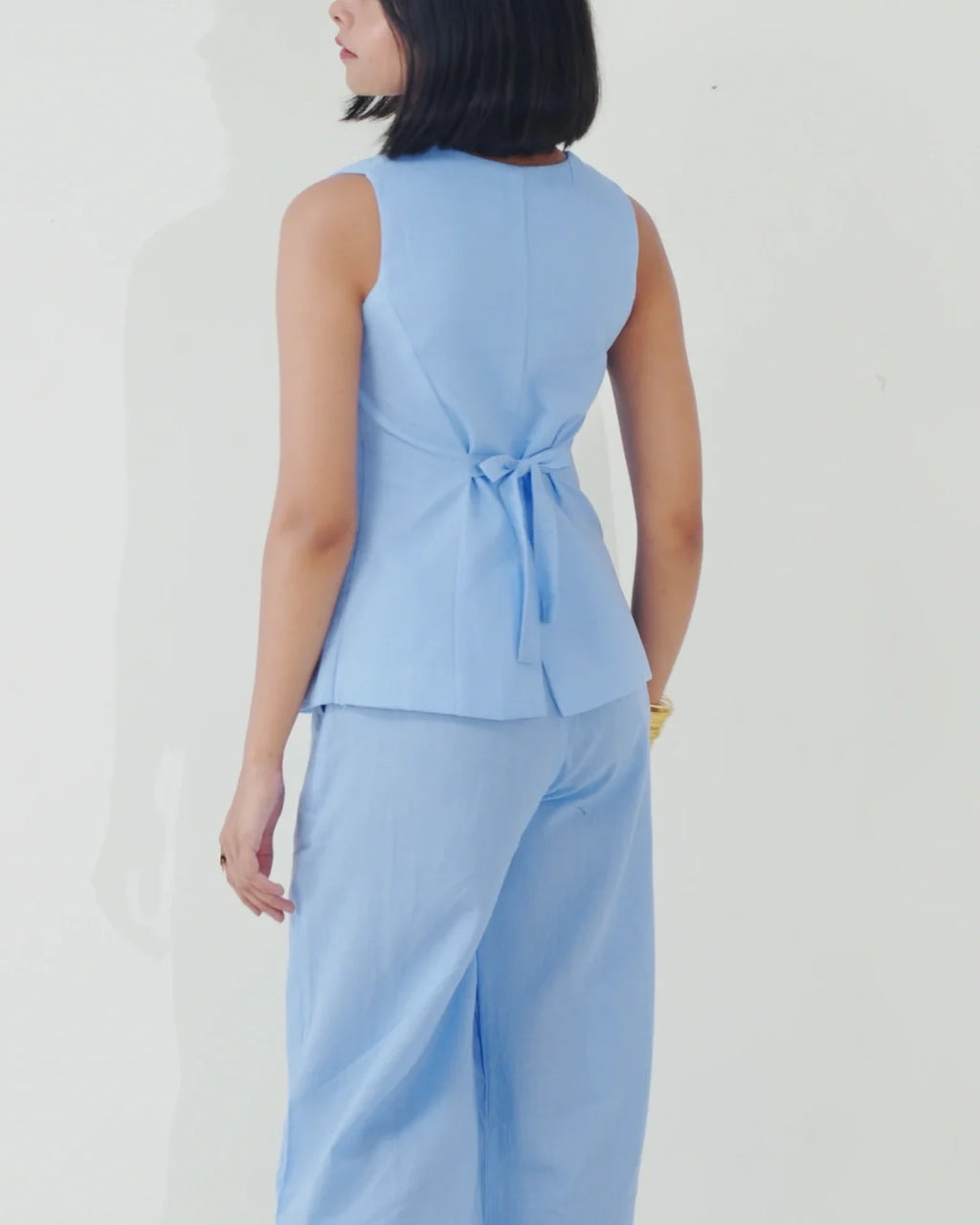 Soho Linen Button-Front Vest & Pant Set - Aureen