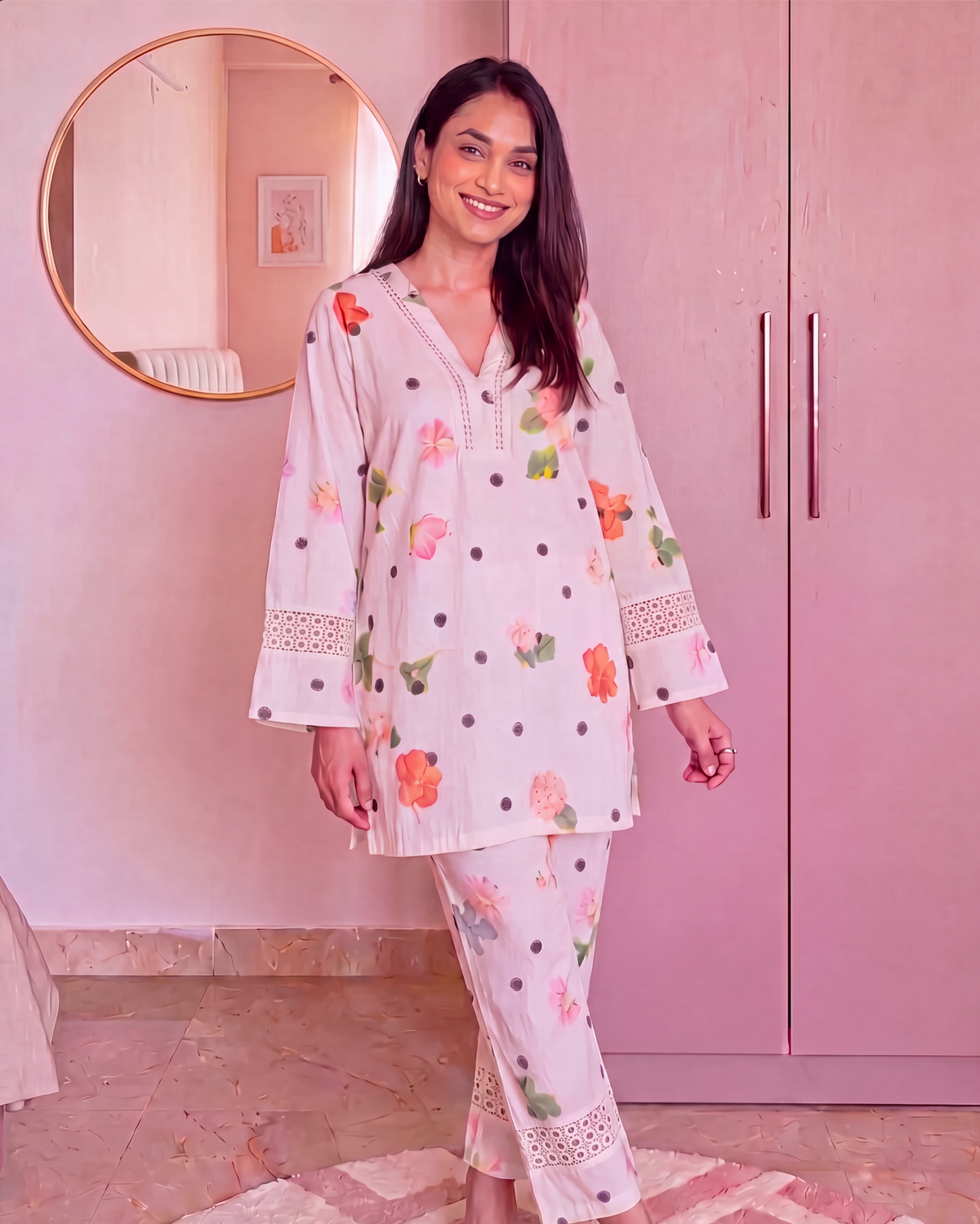 Pariniti Muse Serene Polka Cotton Kurta Set