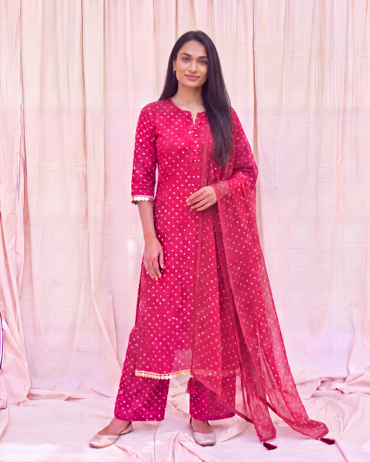 Shilpa Shetty Muse Gulaal Bandhani Set