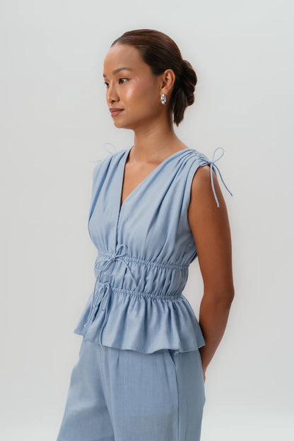 Drawstring Glacier Top